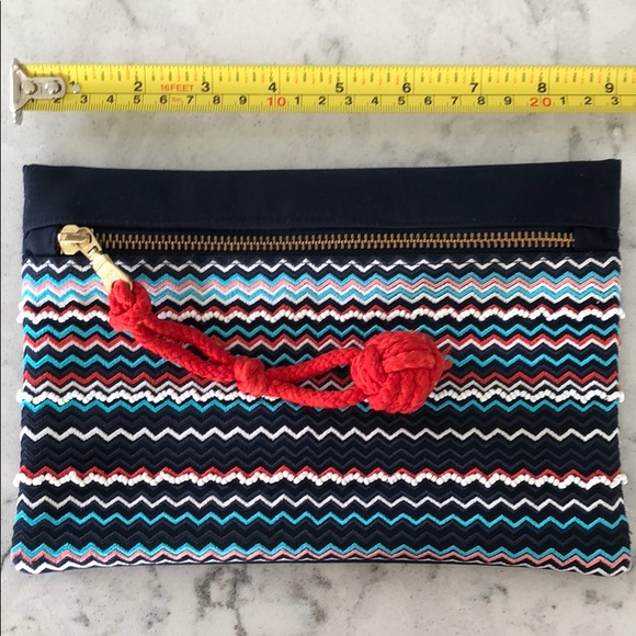 Navy blue clutch with colourful accents - Picture 7 of 8